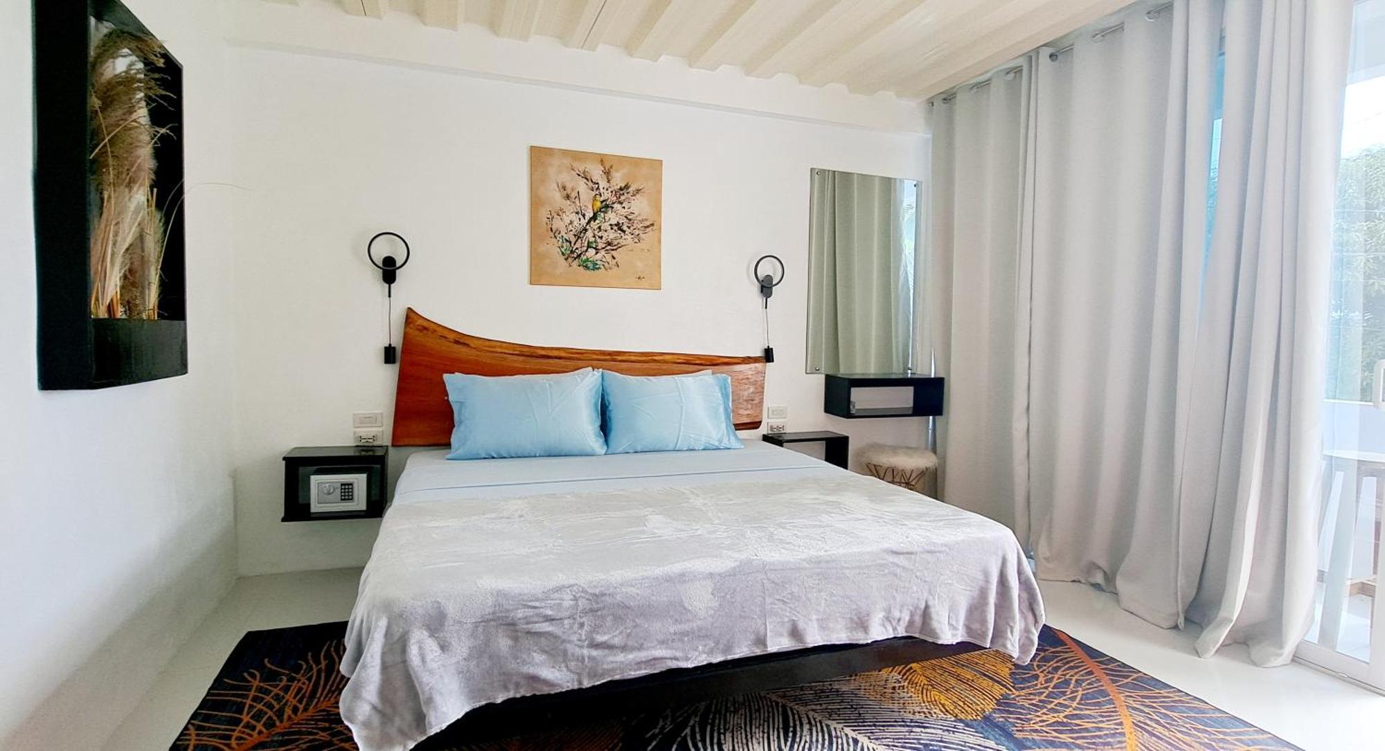 Bougainvillea Guesthouse Сан-Хуан Экстерьер фото