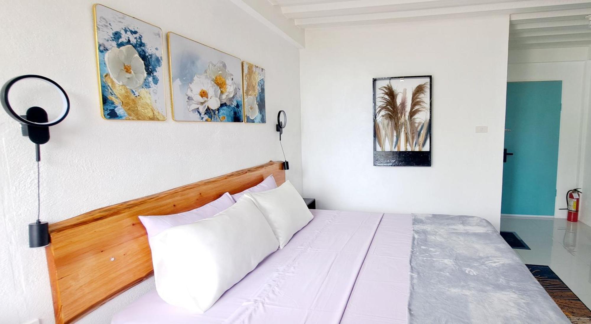Bougainvillea Guesthouse Сан-Хуан Экстерьер фото