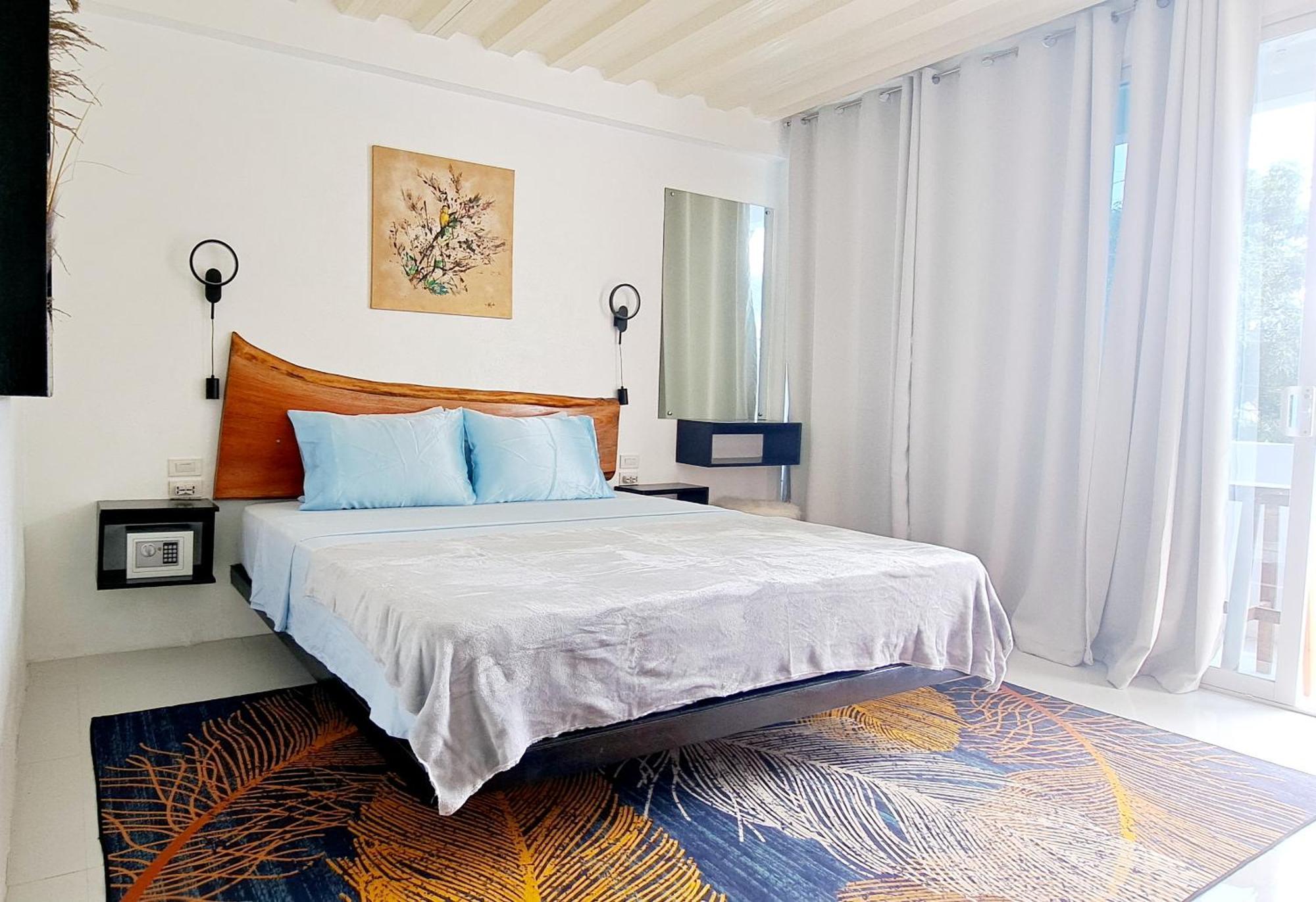 Bougainvillea Guesthouse Сан-Хуан Экстерьер фото