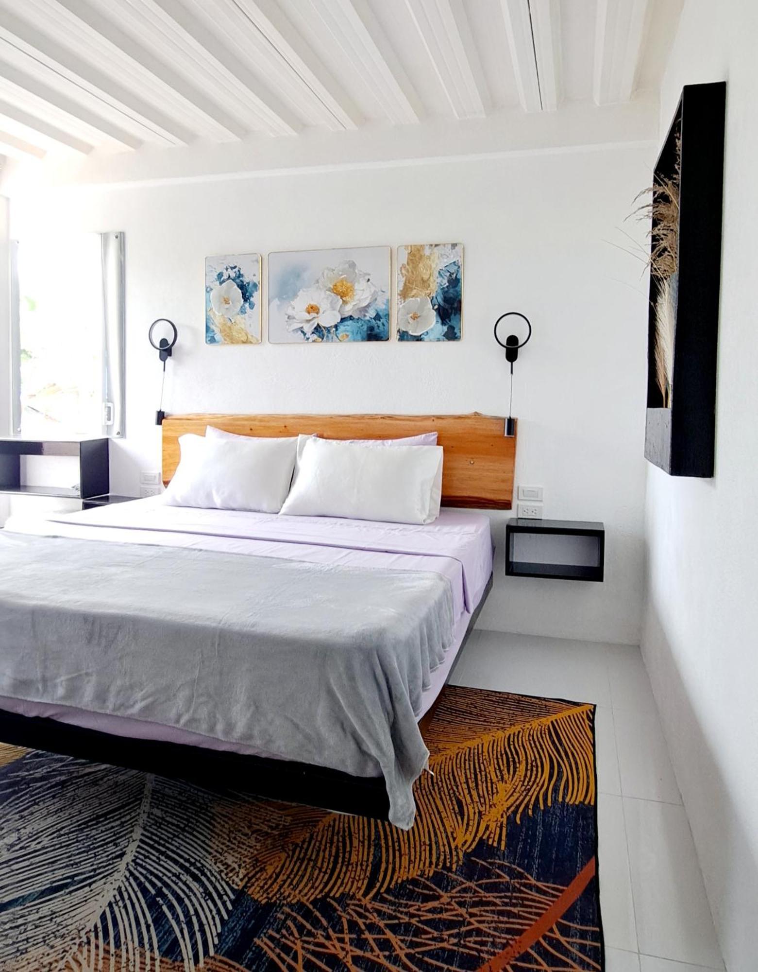 Bougainvillea Guesthouse Сан-Хуан Экстерьер фото