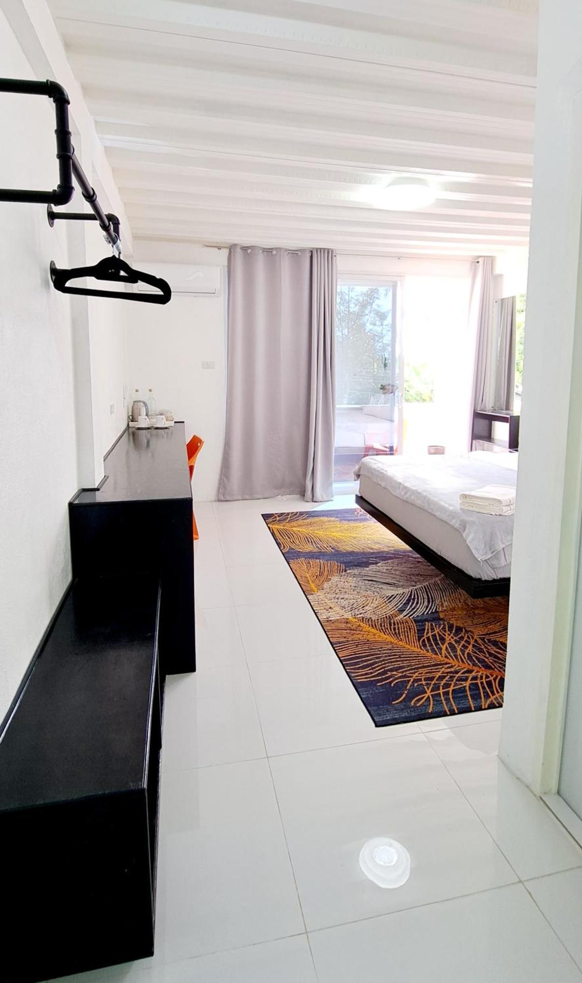Bougainvillea Guesthouse Сан-Хуан Экстерьер фото